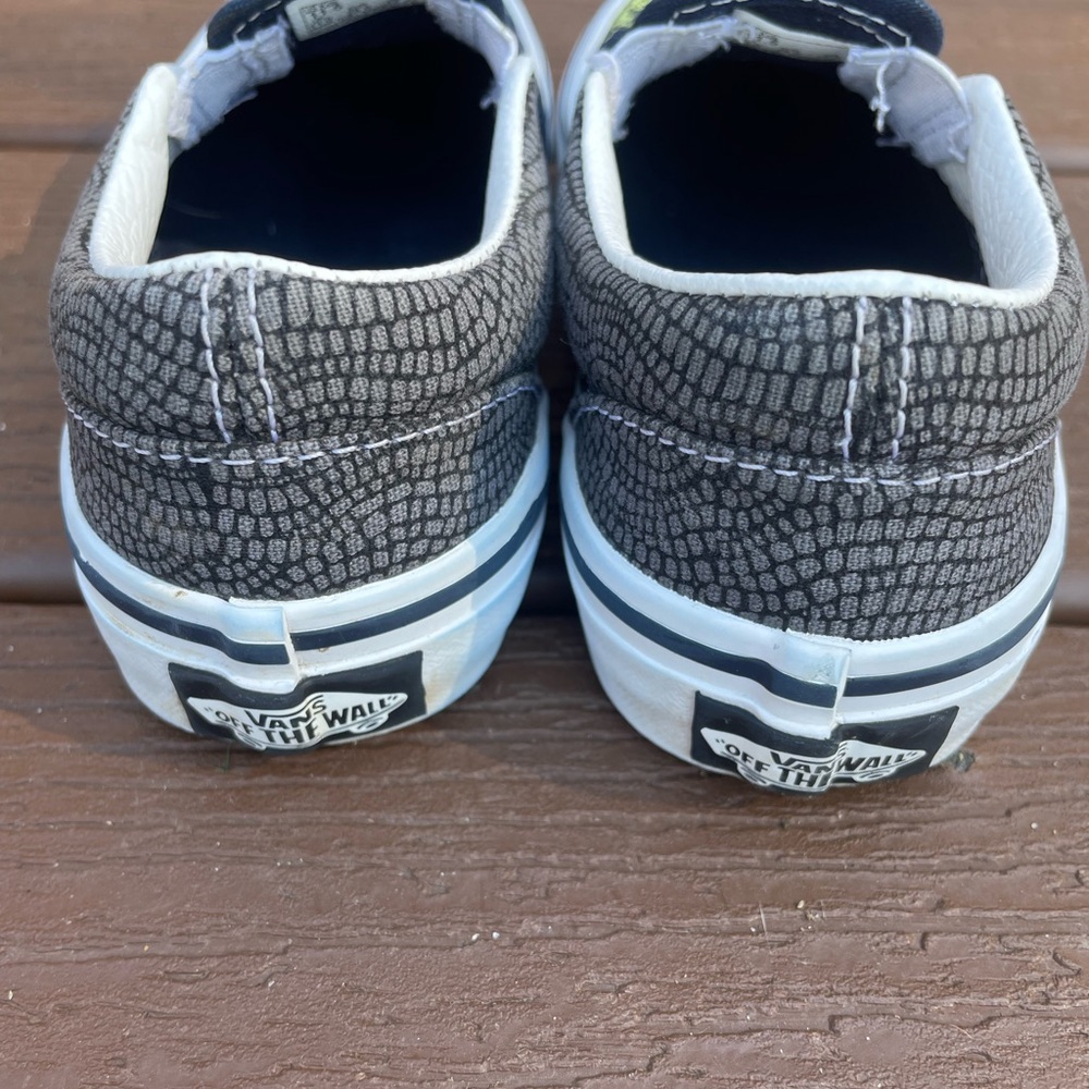 Vans Kids Slip-On Sneakers - Navy with Dinosaur Print - Picture 4 of 5